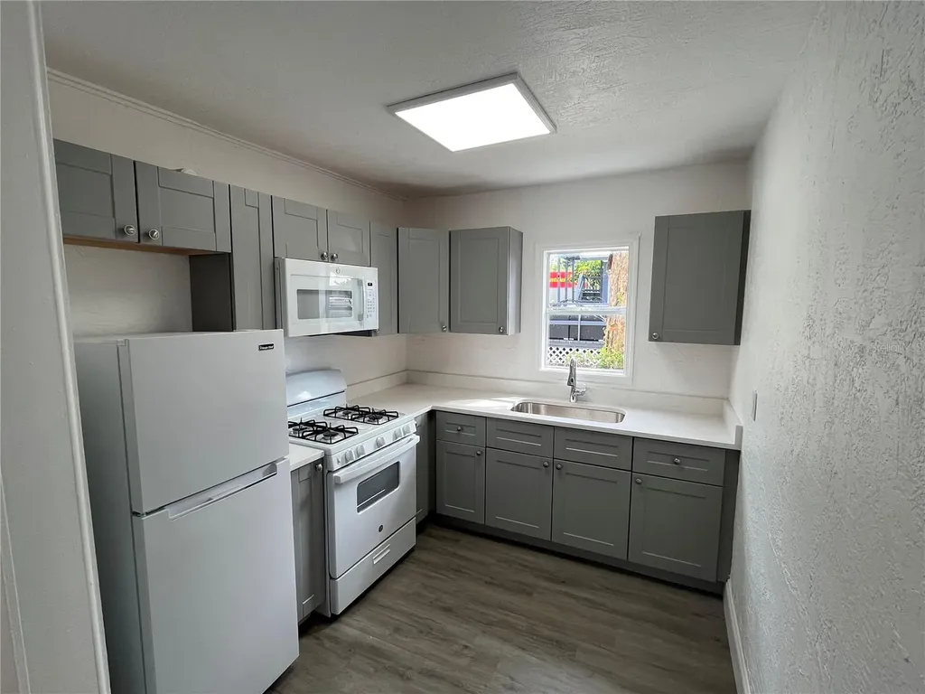 615 Dora Street New Smyrna Beach FL 32168