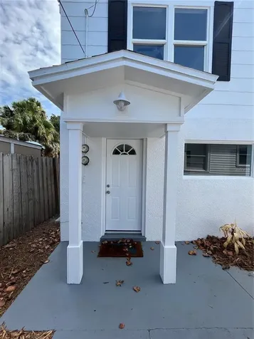 615 Dora Street New Smyrna Beach FL 32168