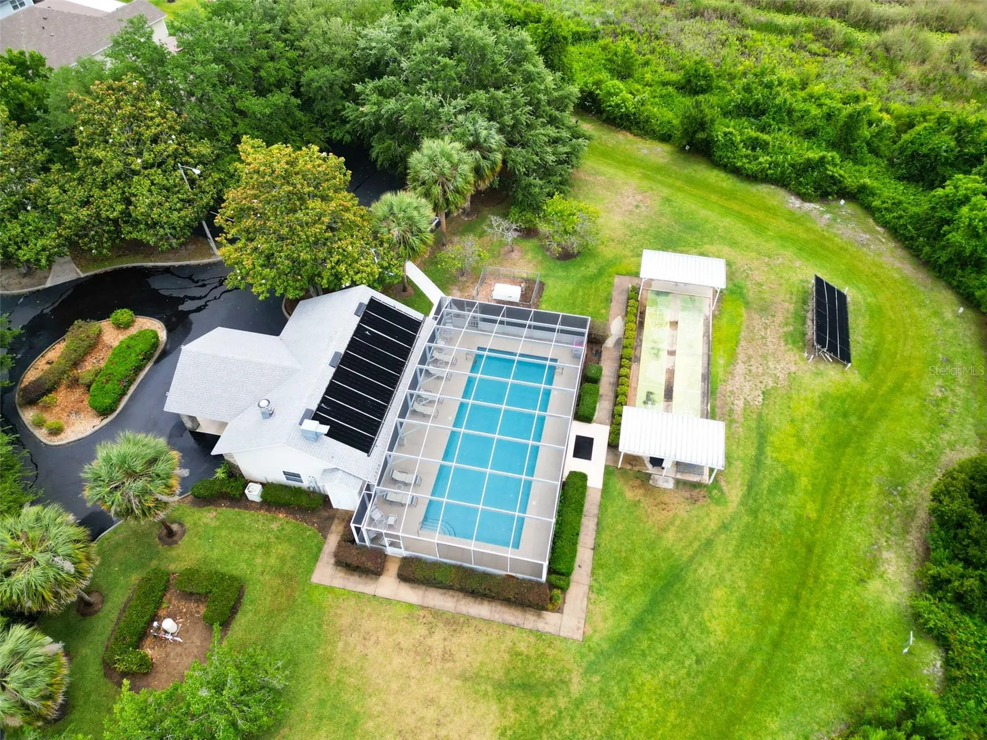 1804 Lake Villa Drive Tavares FL 32778