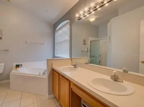1804 Lake Villa Drive Tavares FL 32778