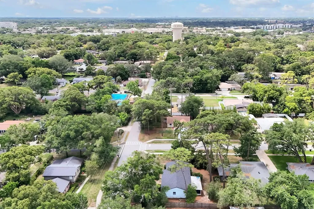 1302 Pressview Avenue Altamonte Springs FL 32701