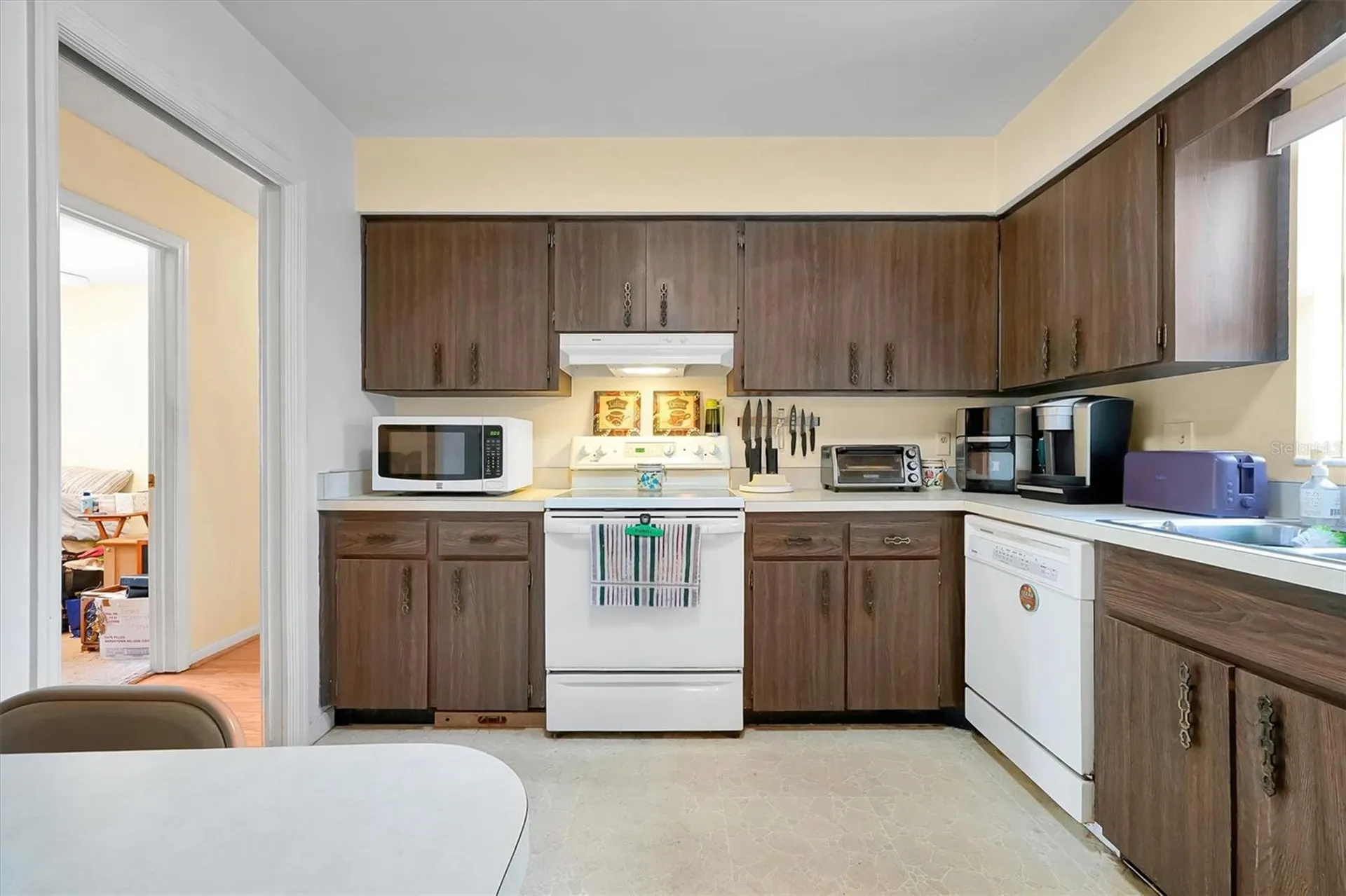 1302 Pressview Avenue Altamonte Springs FL 32701
