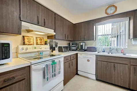 1302 Pressview Avenue Altamonte Springs FL 32701