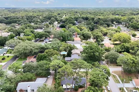 1302 Pressview Avenue Altamonte Springs FL 32701