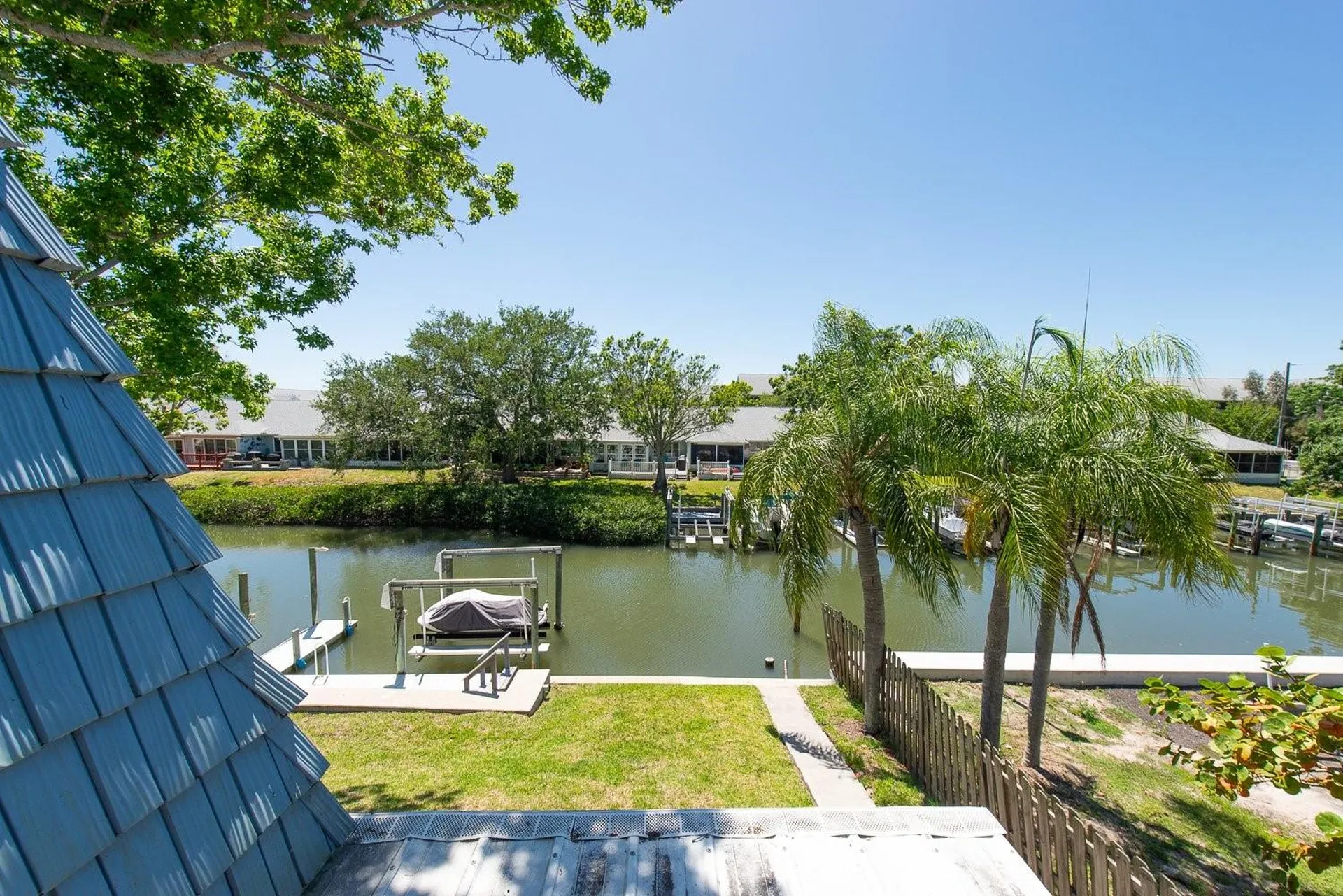 9476 Tradewinds Avenue Seminole FL 33776