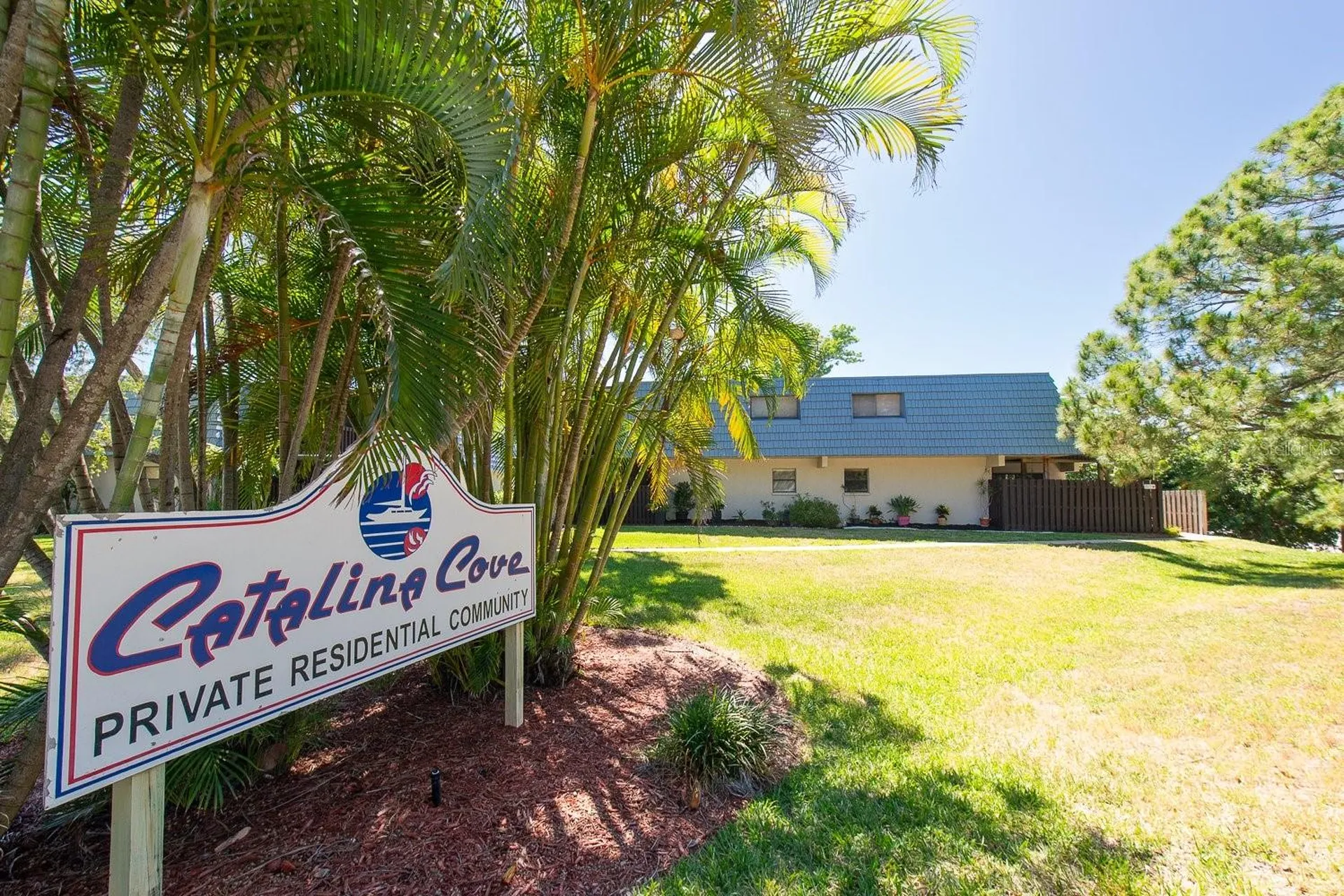 9476 Tradewinds Avenue Seminole FL 33776