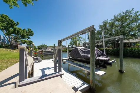 9476 Tradewinds Avenue Seminole FL 33776