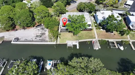 9476 Tradewinds Avenue Seminole FL 33776