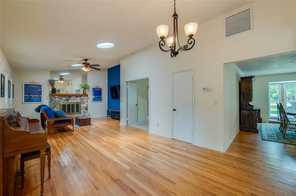 7 Waterfront Court Ormond Beach FL 32174