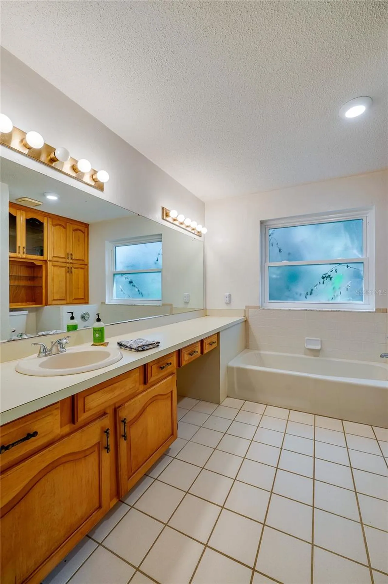 7 Waterfront Court Ormond Beach FL 32174