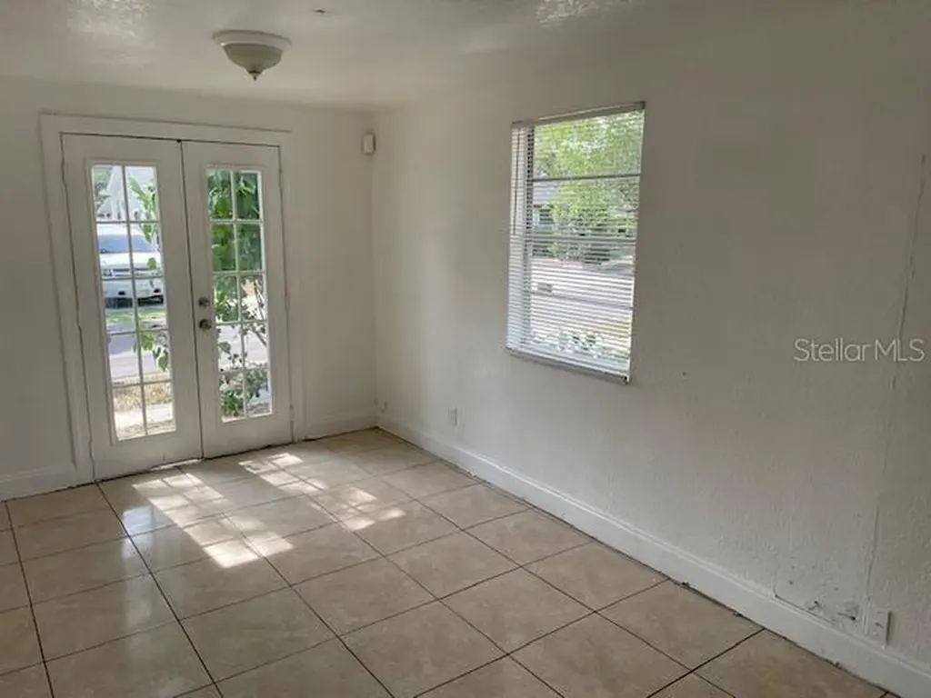 3411 N 13th Street Tampa FL 33605
