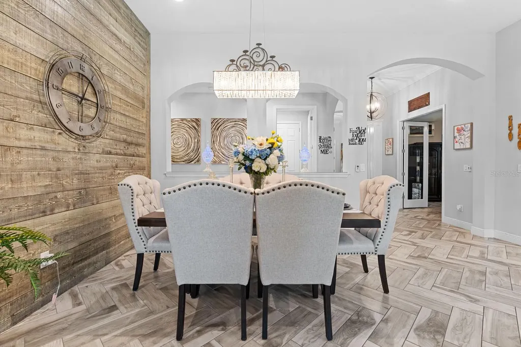 7702 Paradiso Drive Apollo Beach FL 33572
