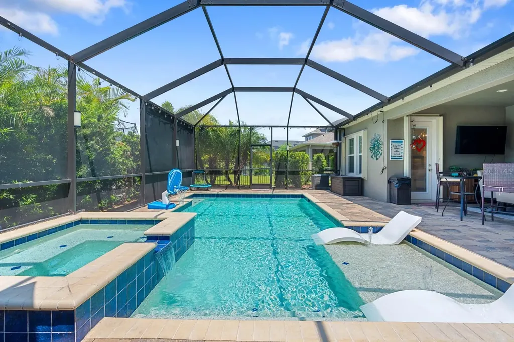 7702 Paradiso Drive Apollo Beach FL 33572