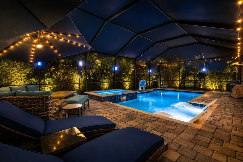 7702 Paradiso Drive Apollo Beach FL 33572