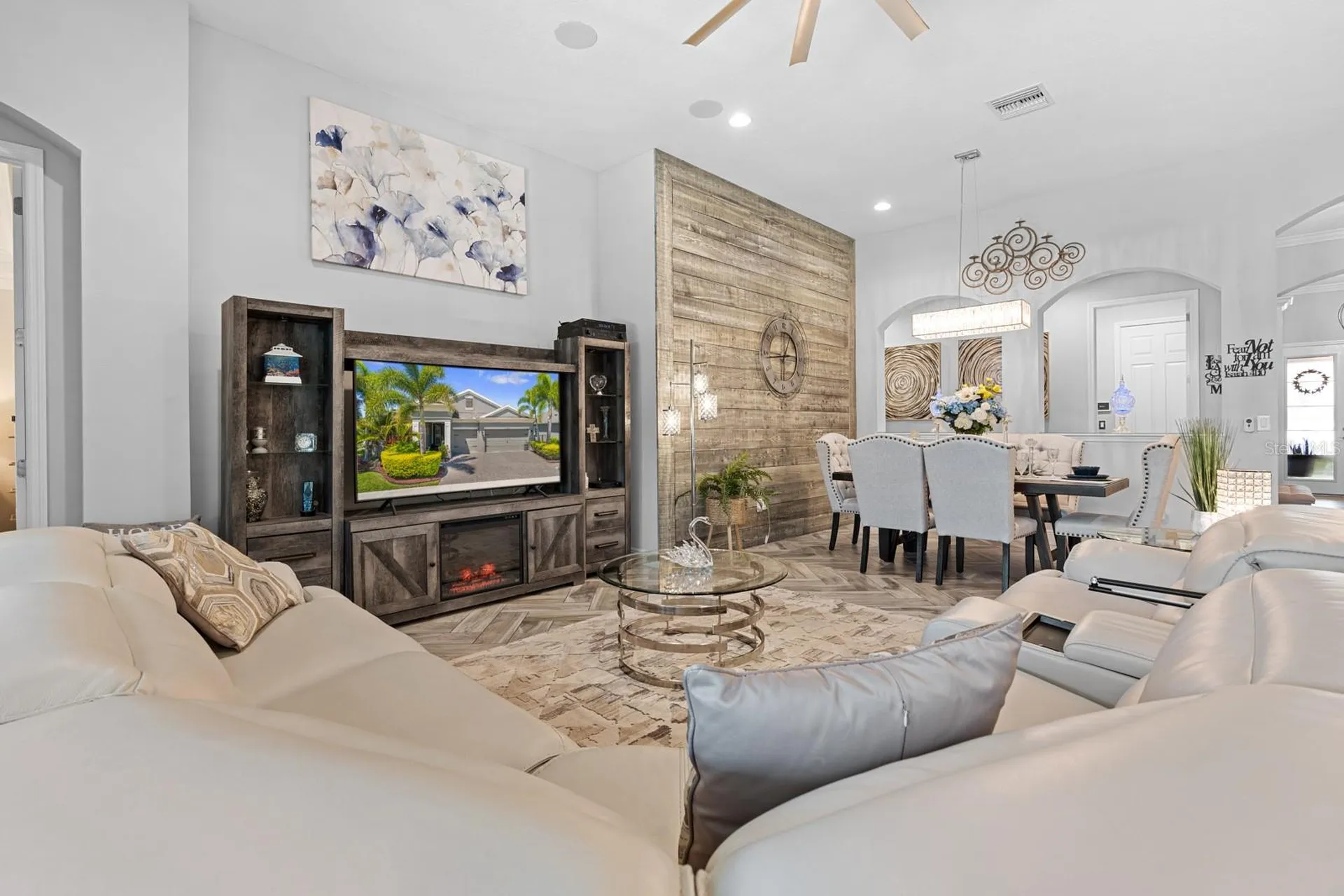 7702 Paradiso Drive Apollo Beach FL 33572