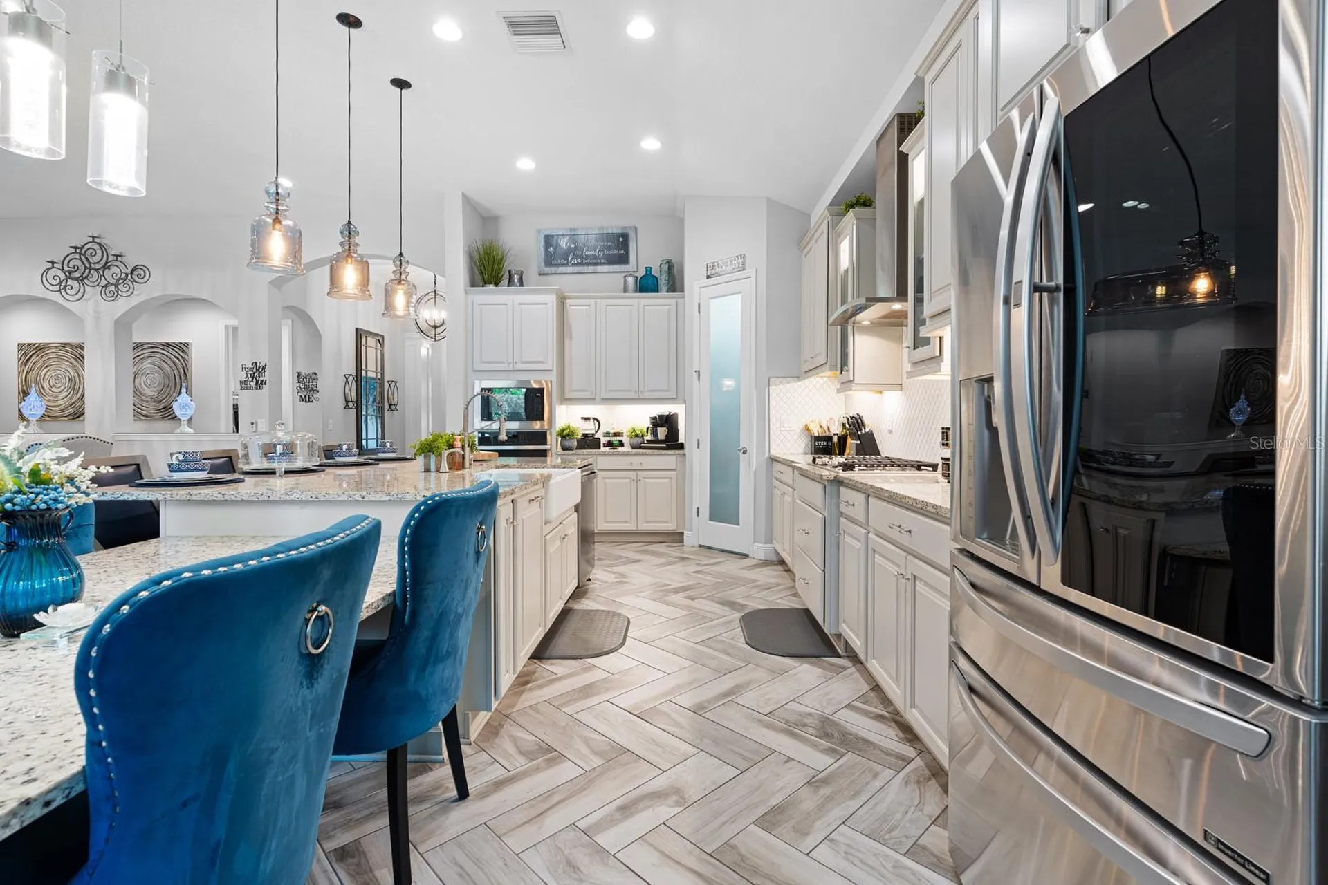 7702 Paradiso Drive Apollo Beach FL 33572