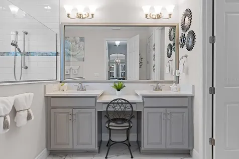 7702 Paradiso Drive Apollo Beach FL 33572