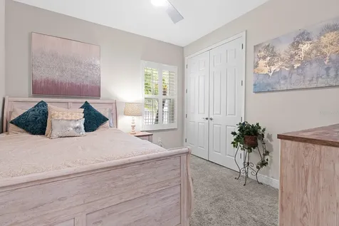 7702 Paradiso Drive Apollo Beach FL 33572