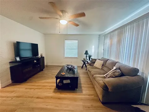 4811 Emerson Avenue S St Petersburg FL 33711