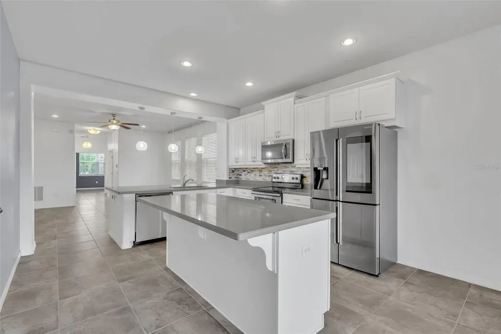2548 Nouveau Way Kissimmee FL 34741