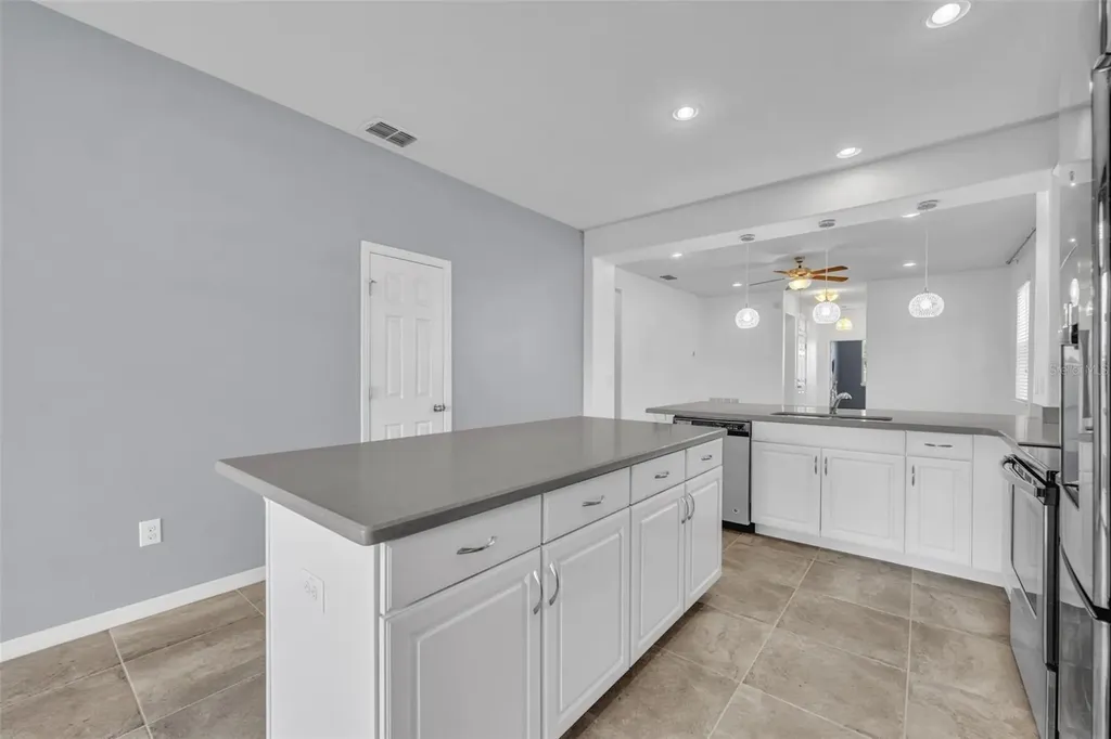 2548 Nouveau Way Kissimmee FL 34741