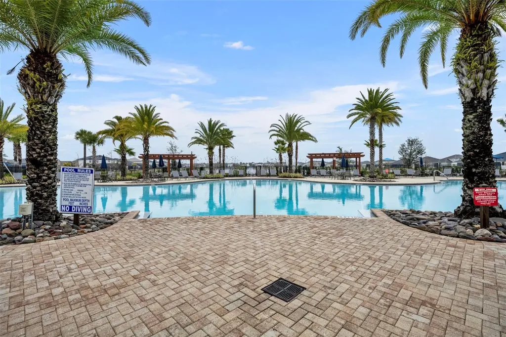 2548 Nouveau Way Kissimmee FL 34741