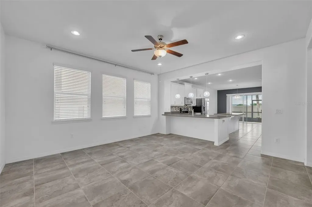 2548 Nouveau Way Kissimmee FL 34741