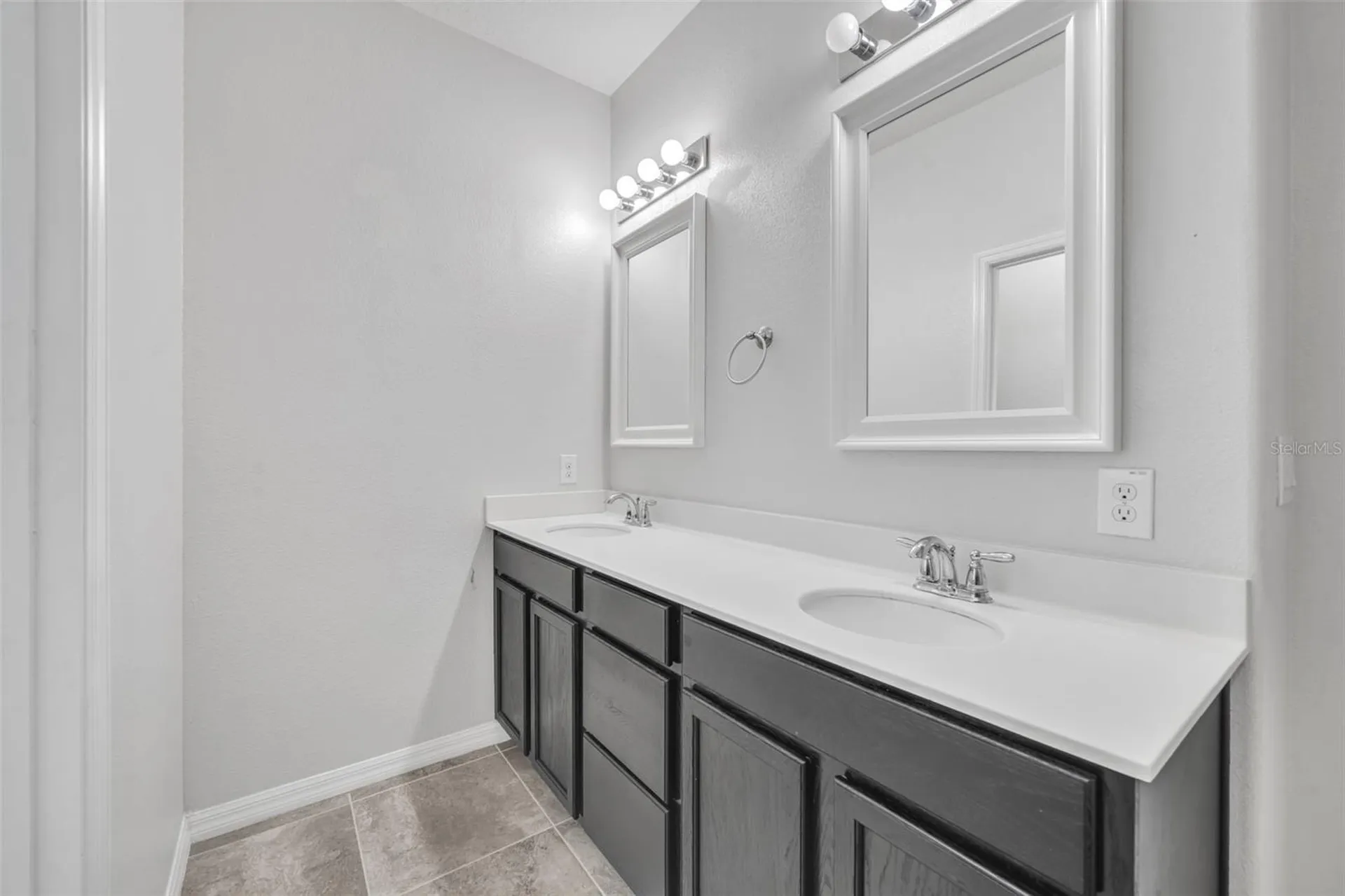 2548 Nouveau Way Kissimmee FL 34741