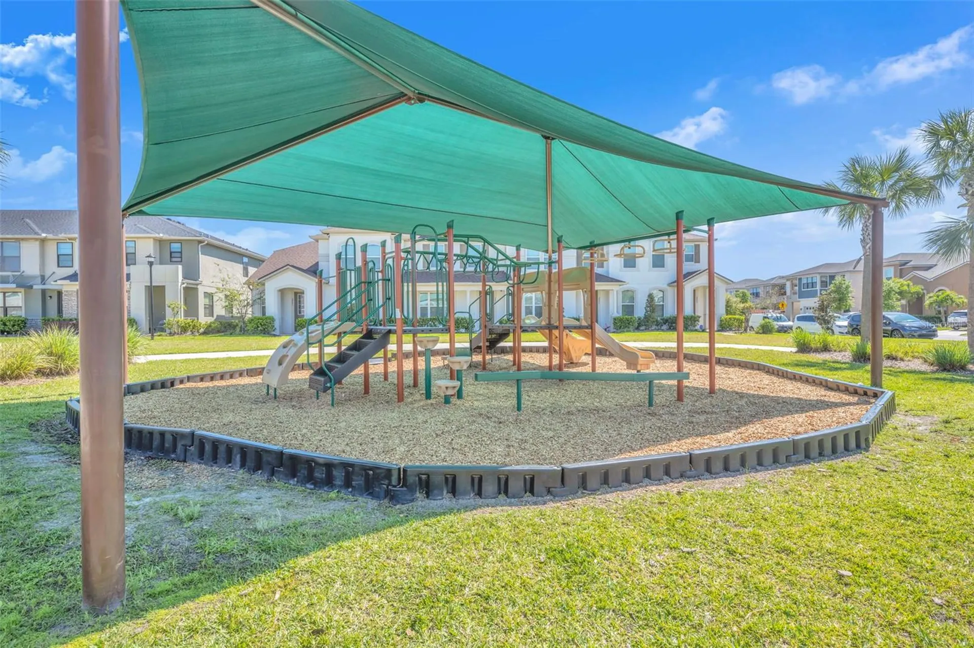 2548 Nouveau Way Kissimmee FL 34741