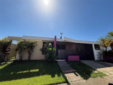 Sr 659 Villas Del Capitan Solandra Street Arecibo PR 00612
