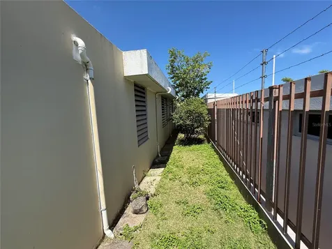 Sr 659 Villas Del Capitan Solandra Street Arecibo PR 00612