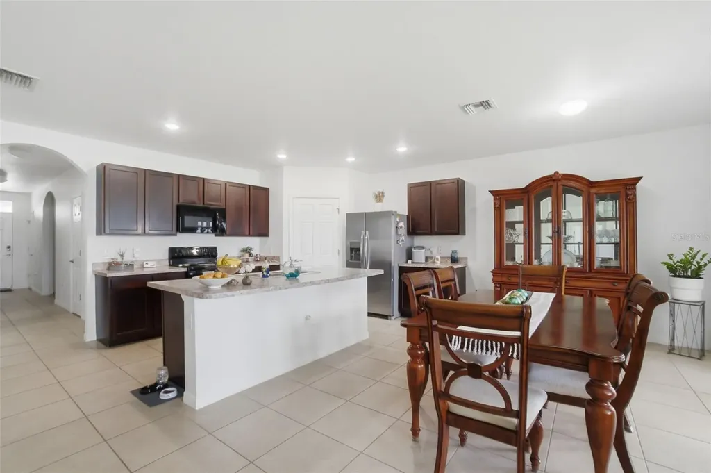 3422 Cancun Court Cape Coral FL 33909