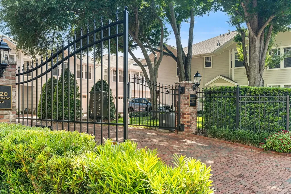 2920 W El Prado Boulevard Tampa FL 33629