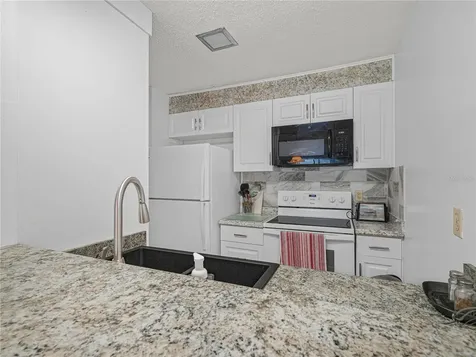 900 Avenue Z SE Winter Haven FL 33880