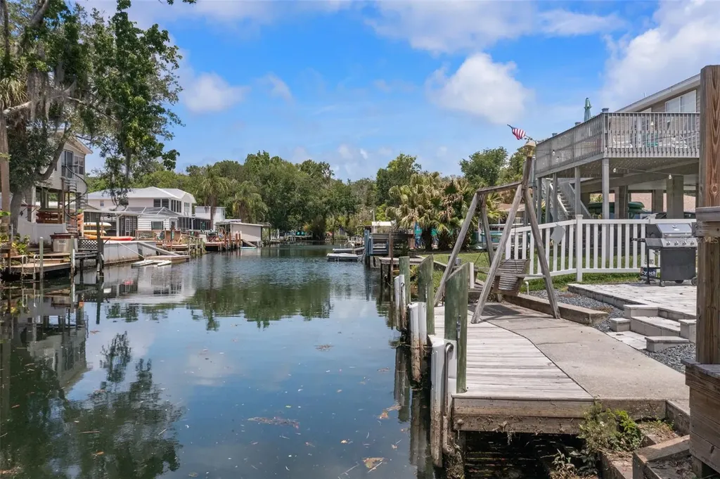 6245 Waverly Road Weeki Wachee FL 34607