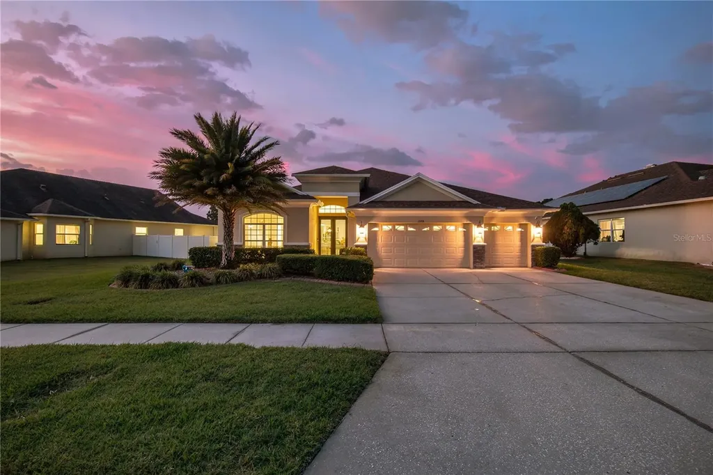27438 Sora Boulevard Wesley Chapel FL 33544