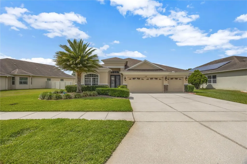 27438 Sora Boulevard Wesley Chapel FL 33544