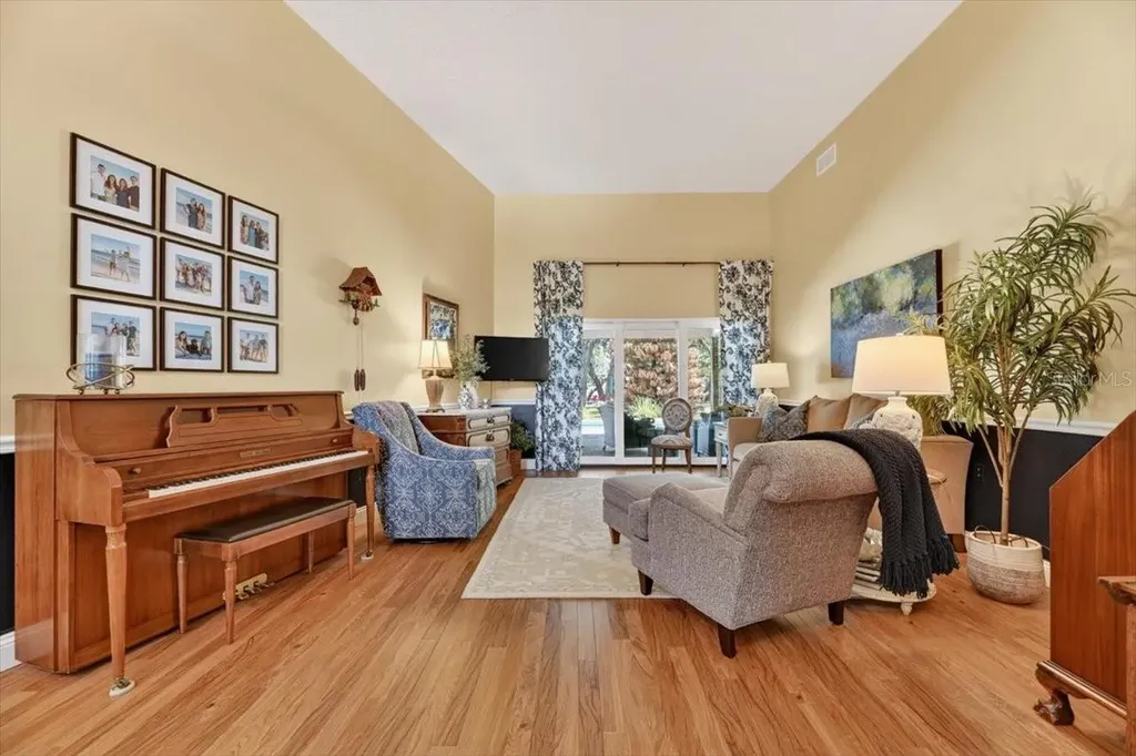 11214 Leprechaun Drive Riverview FL 33569