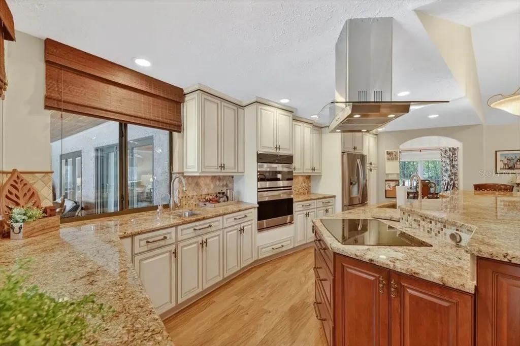 11214 Leprechaun Drive Riverview FL 33569