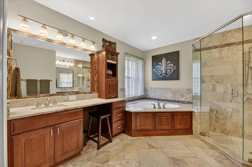 11214 Leprechaun Drive Riverview FL 33569