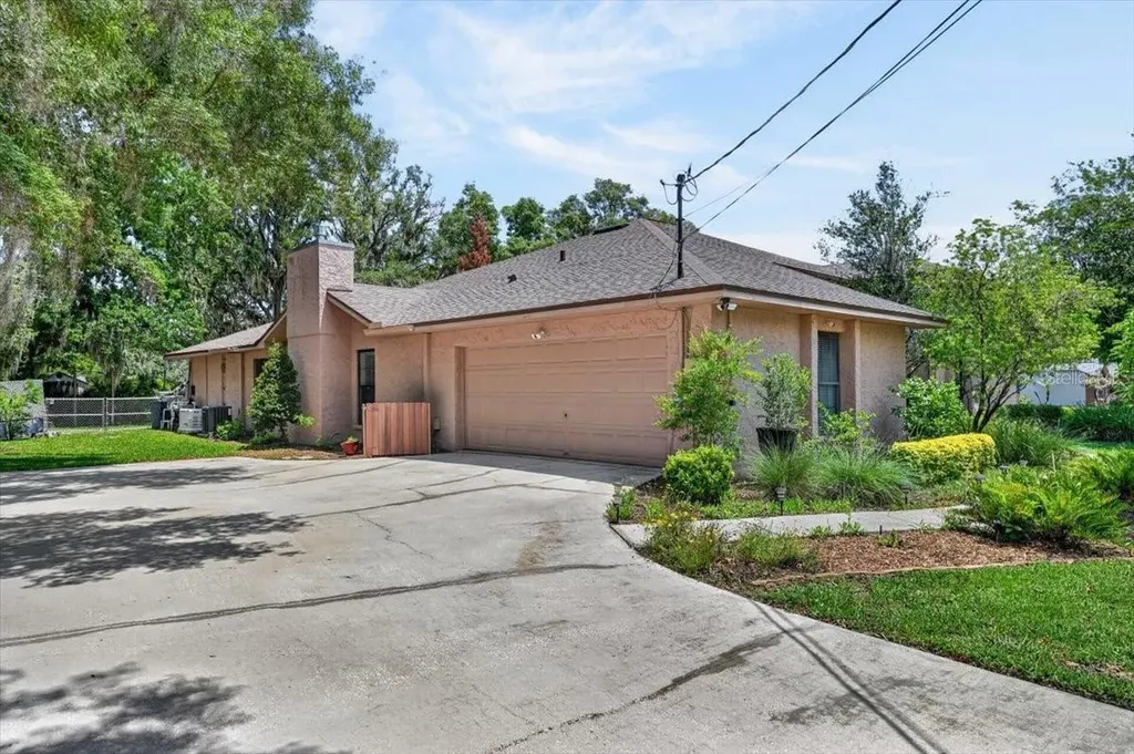 11214 Leprechaun Drive Riverview FL 33569