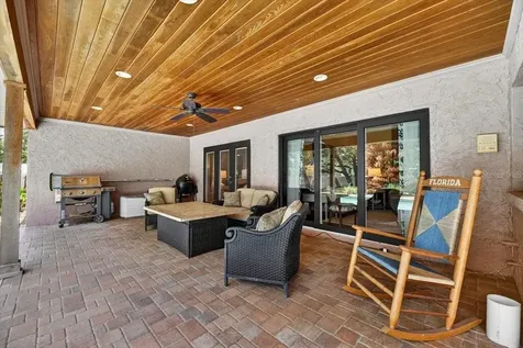 11214 Leprechaun Drive Riverview FL 33569