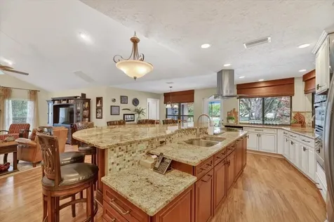 11214 Leprechaun Drive Riverview FL 33569