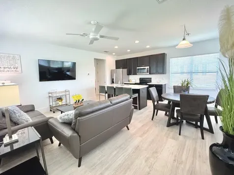 8720 Reymont Street Orlando FL 32827