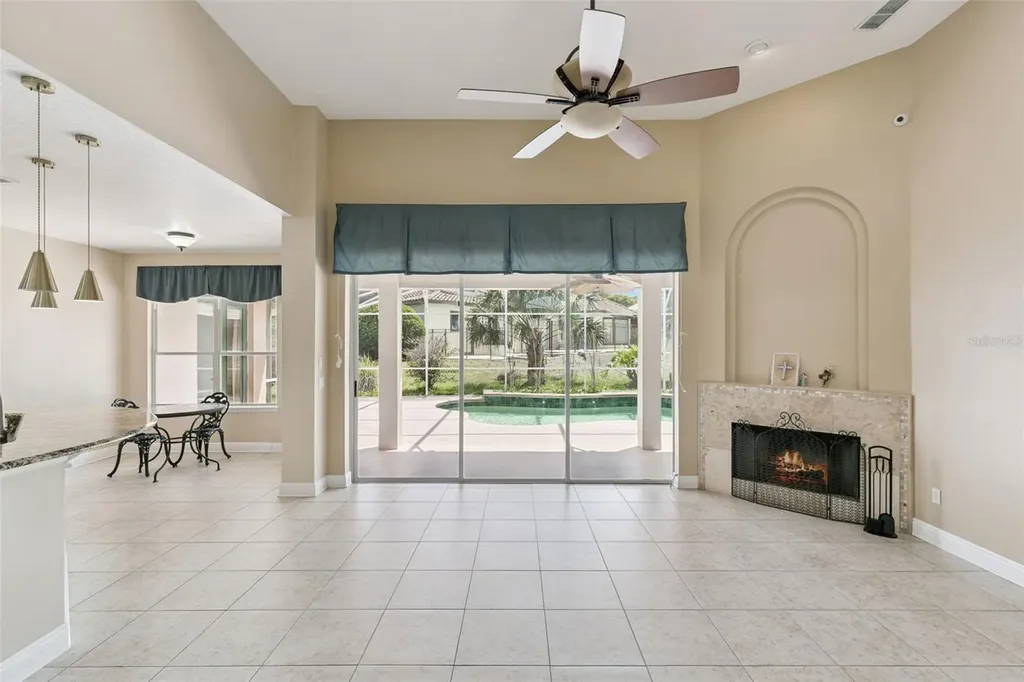 7670 Milano Drive Orlando FL 32835