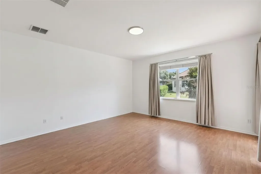 7670 Milano Drive Orlando FL 32835