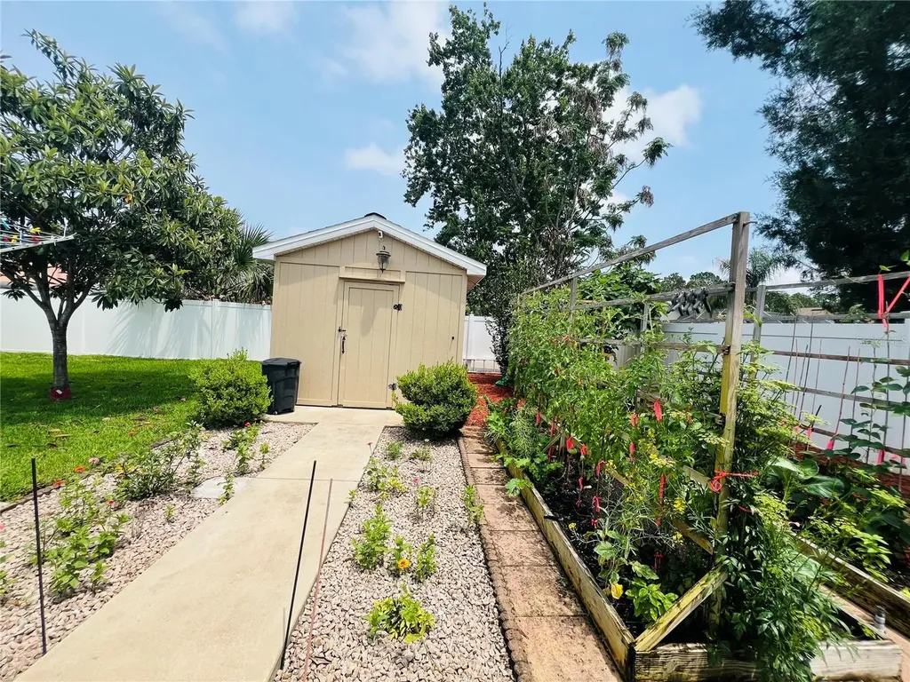 36 Woodbury Drive Palm Coast FL 32164
