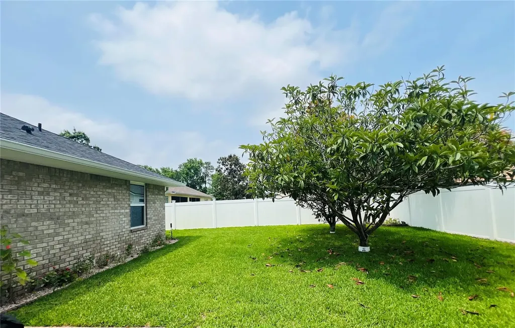 36 Woodbury Drive Palm Coast FL 32164