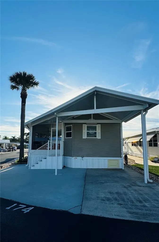 42769 Highway 27 Davenport FL 33837