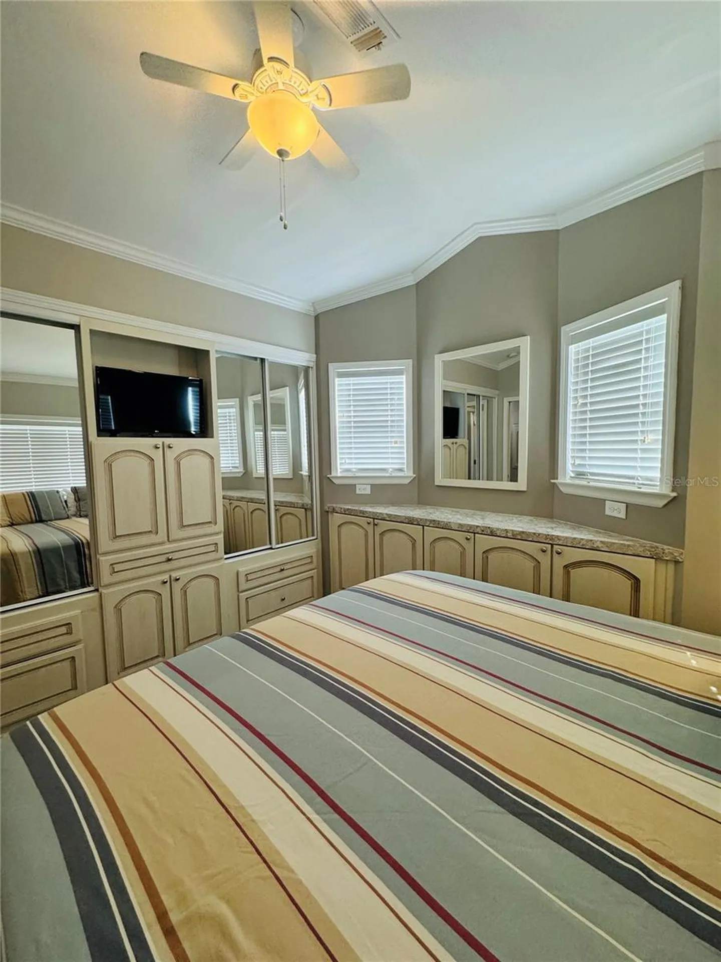 42769 Highway 27 Davenport FL 33837